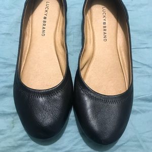 Lucky brand black flats
